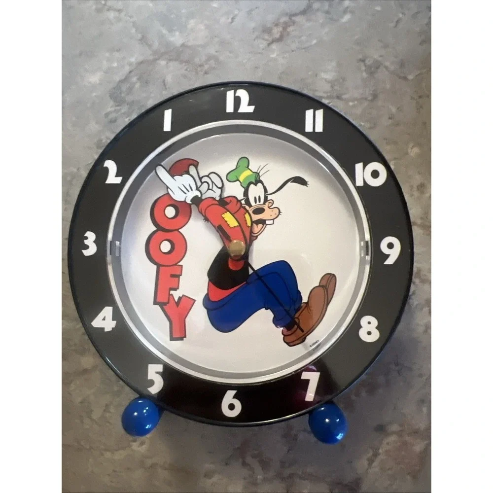Vintage Disney Goofy Backwards Clock Runs Reverse
